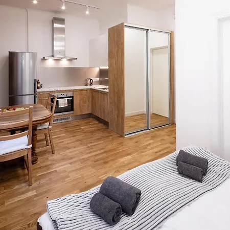 Aparthotel Brivibas House Design In City Center *