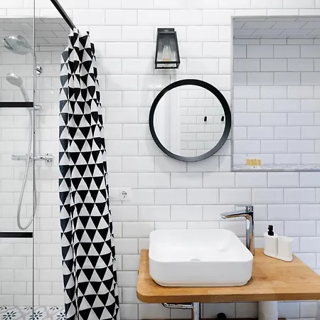Brivibas House Design In City Center Aparthotel *