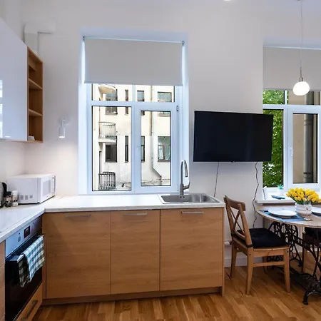 Brivibas House Design In City Center Aparthotel Riga